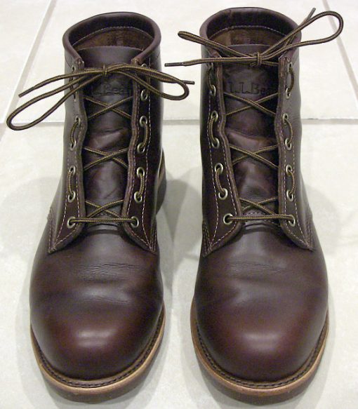 lacing boots military style