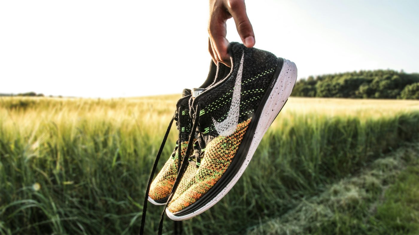 allacciare le scarpe in inglese