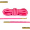 Lacci per scarpe rosa con punte dorate